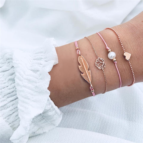 4 Pieces Heart Bracelet Set