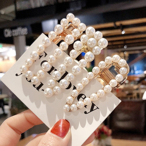 Pearl Hairpins